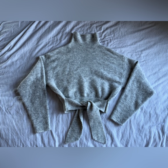 Wilfred aritzia lorin wool blend knit sweater - Picture 2 of 9